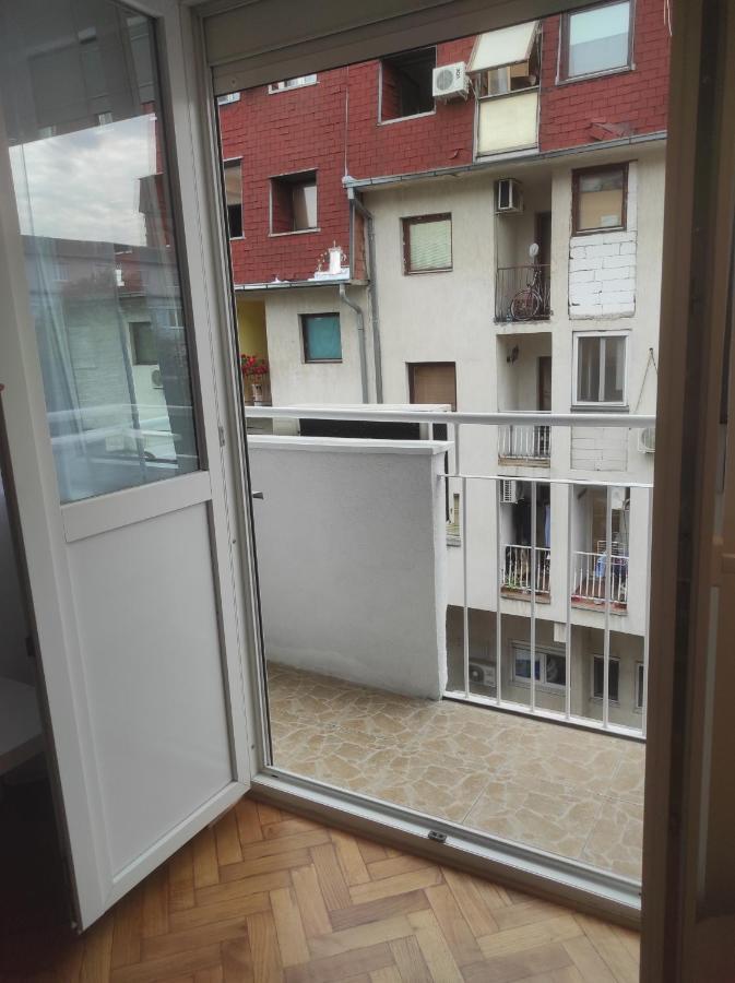 Apartman Nicolas Belgrade Extérieur photo